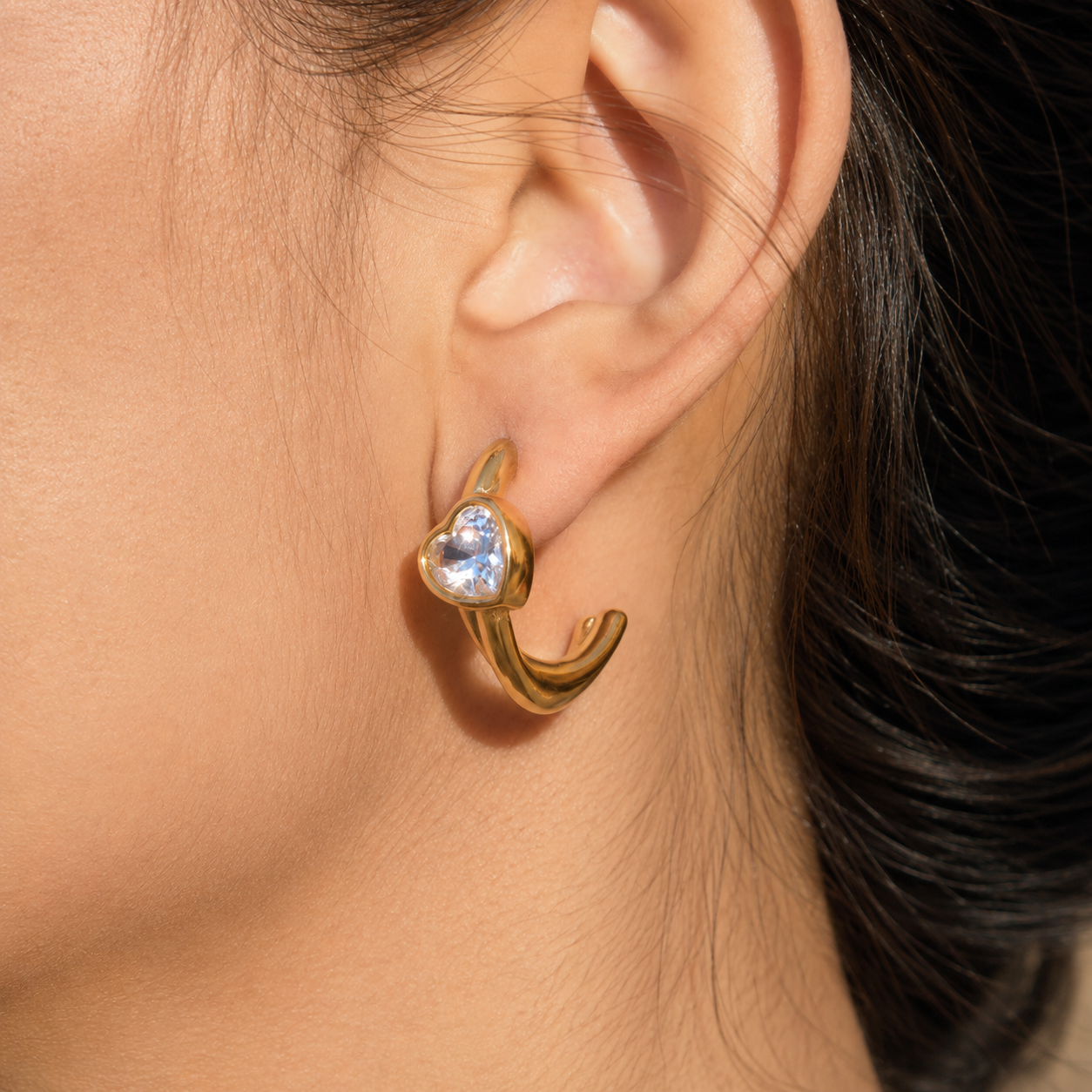 Orecchini Lovely - acciaio inossidabile placcato oro 18k PVD - zirconi