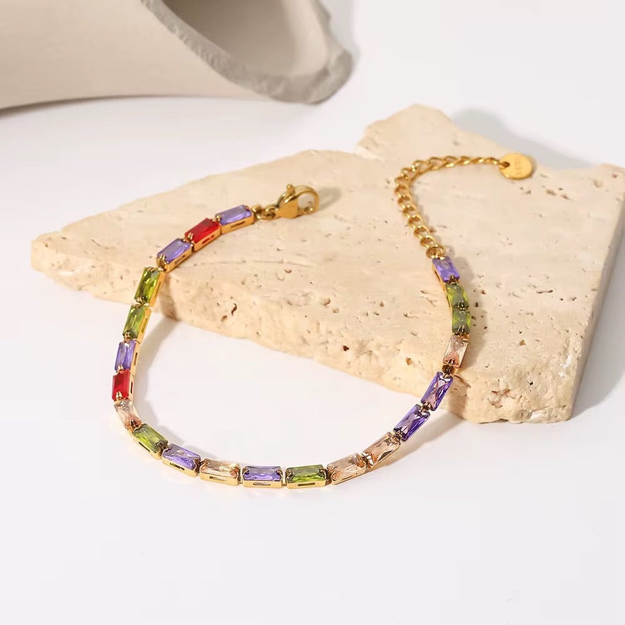 Bracciale tennis zirconi allungati - acciaio inossidabile placcato oro 18k PVD - zirconi colorati