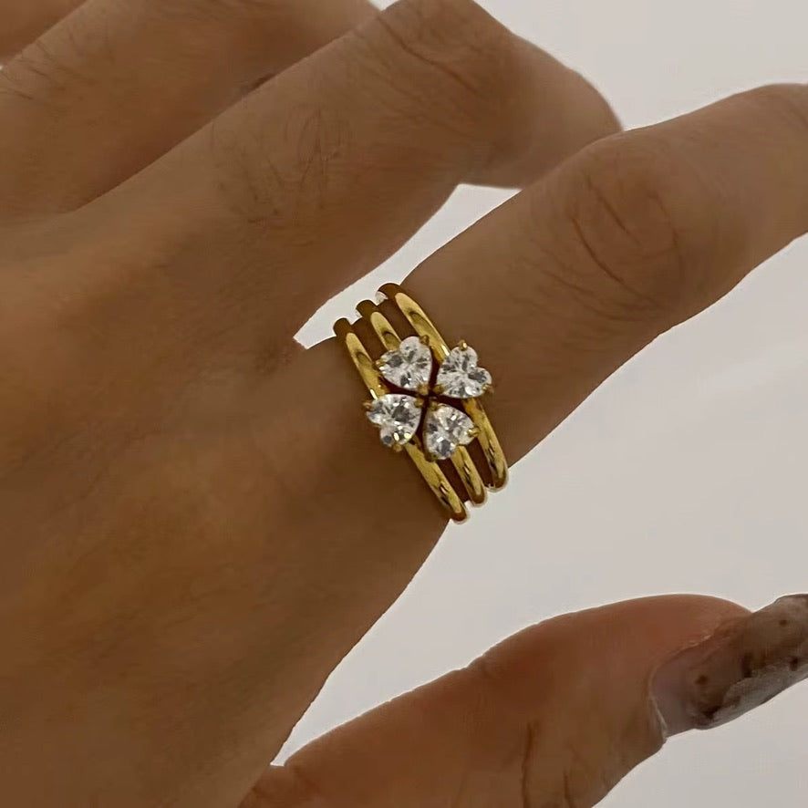 Anello Lucky - acciaio inossidabile placcato oro 18k PVD - zirconi - tre aneli venduti insieme e compnibili