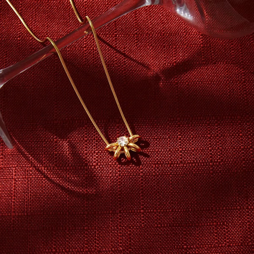 Collana Elora - acciaio inossidabile placcato oro 18k PVD - zircone