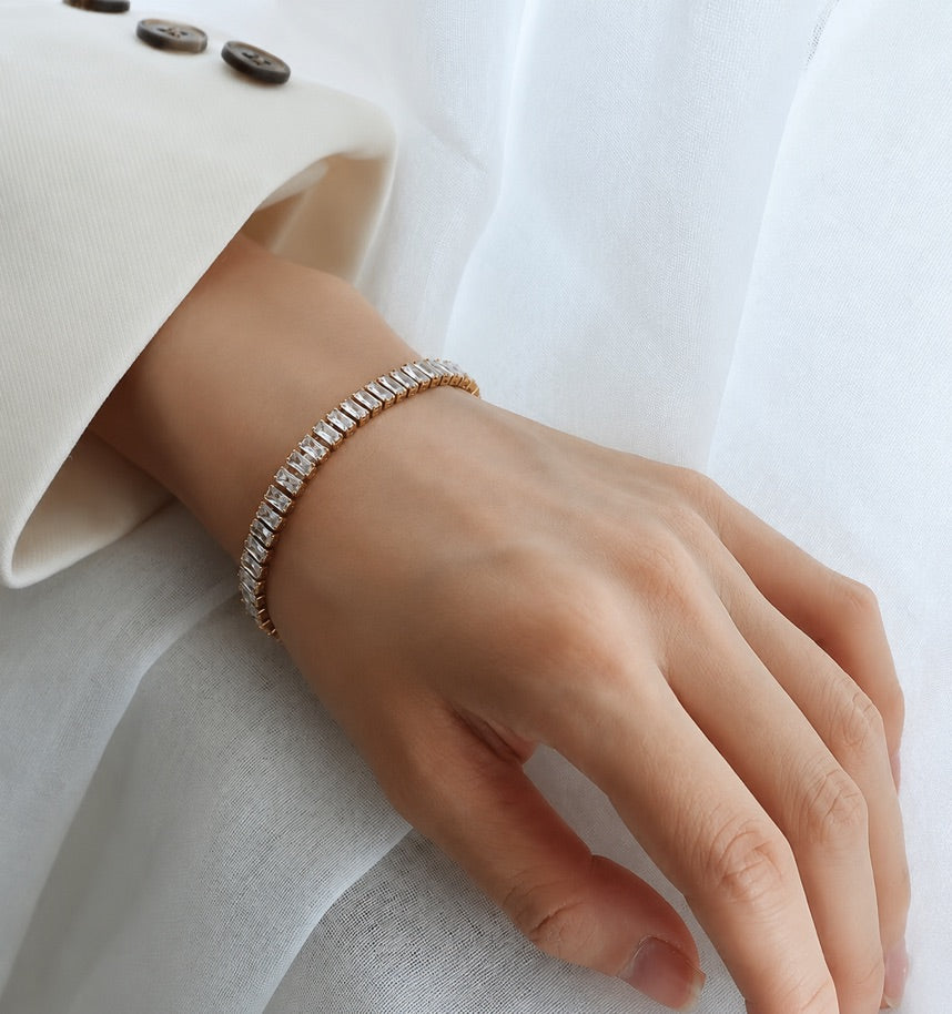 Bracciale tennis shining - acciaio inossidabile placcato oro 18k PVD - zirconi
