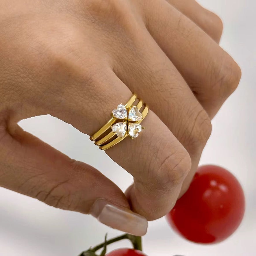 Anello Lucky - acciaio inossidabile placcato oro 18k PVD - zirconi - tre aneli venduti insieme e compnibili