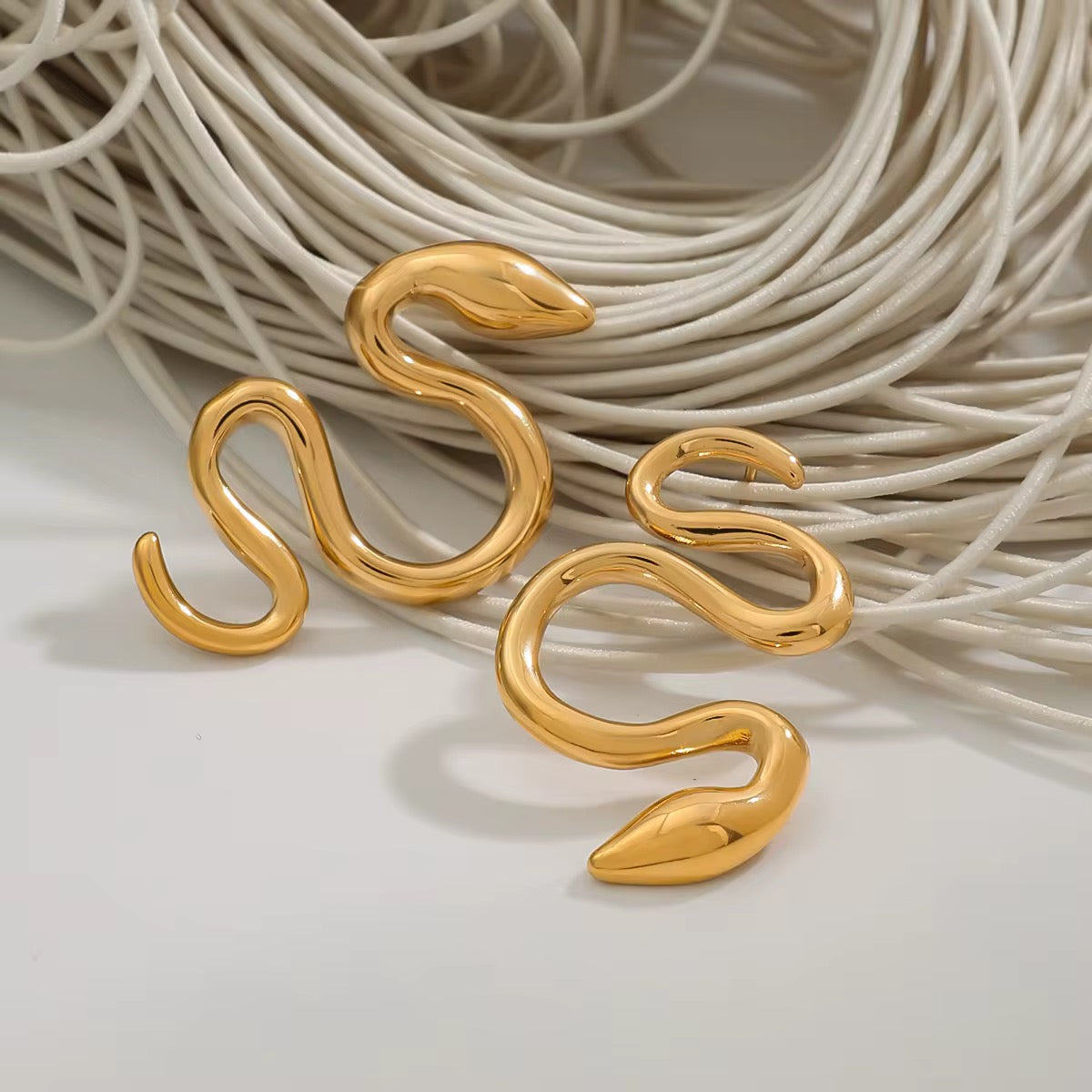 Orecchini Snake pendenti - acciaio inossidabile placcato oro 18k PVD