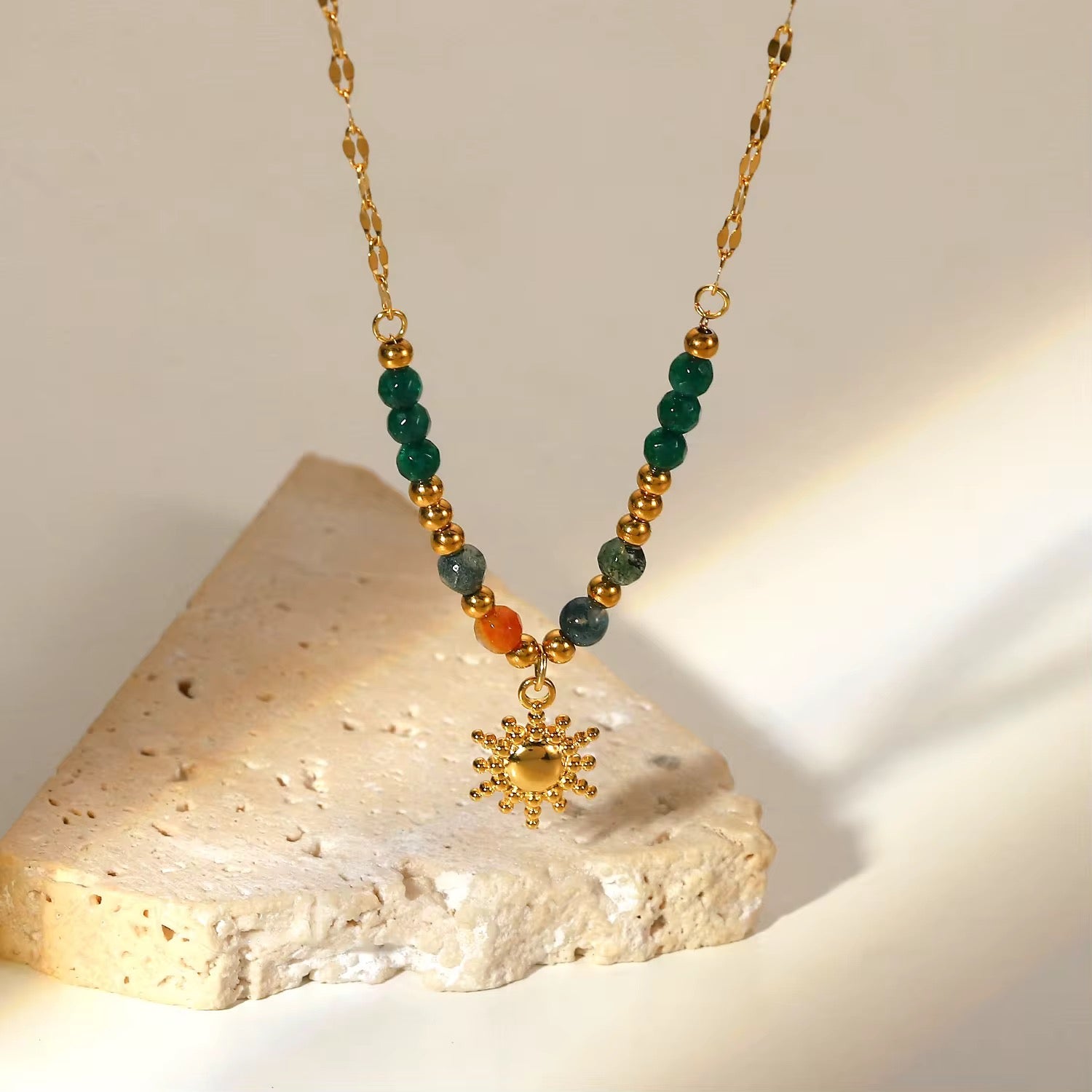 Collana Solaria